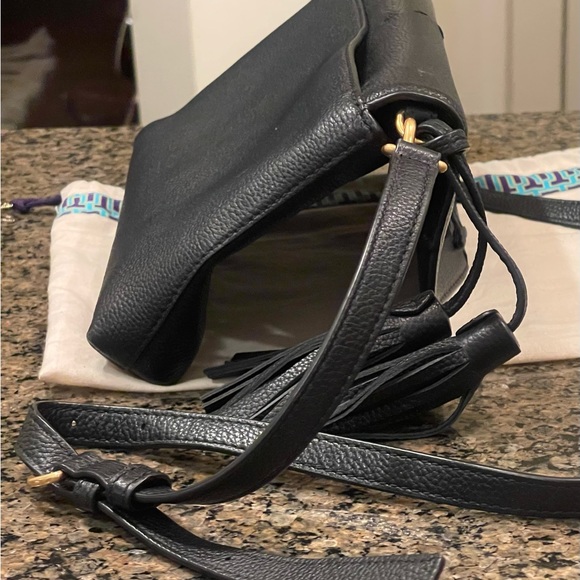 Tory Burch purse used a couple of times. - Picture 8 of 9